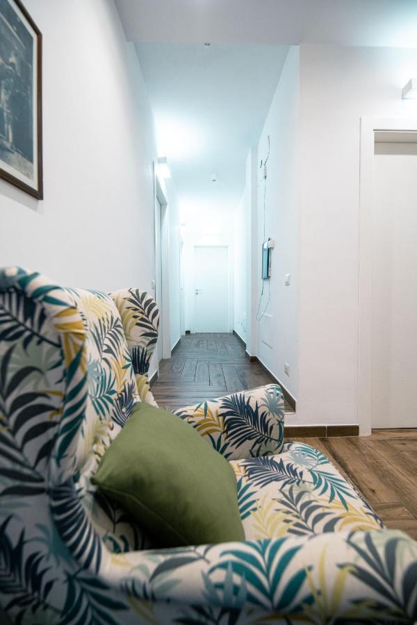 Bed and Breakfast Hub Ferroviario - 12 Posti Letto Per Il Tuo Gruppo A Napoli Con Wifi E Netflix Exteriér fotografie