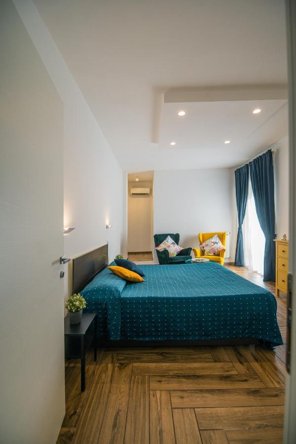 Bed and Breakfast Hub Ferroviario - 12 Posti Letto Per Il Tuo Gruppo A Napoli Con Wifi E Netflix Exteriér fotografie