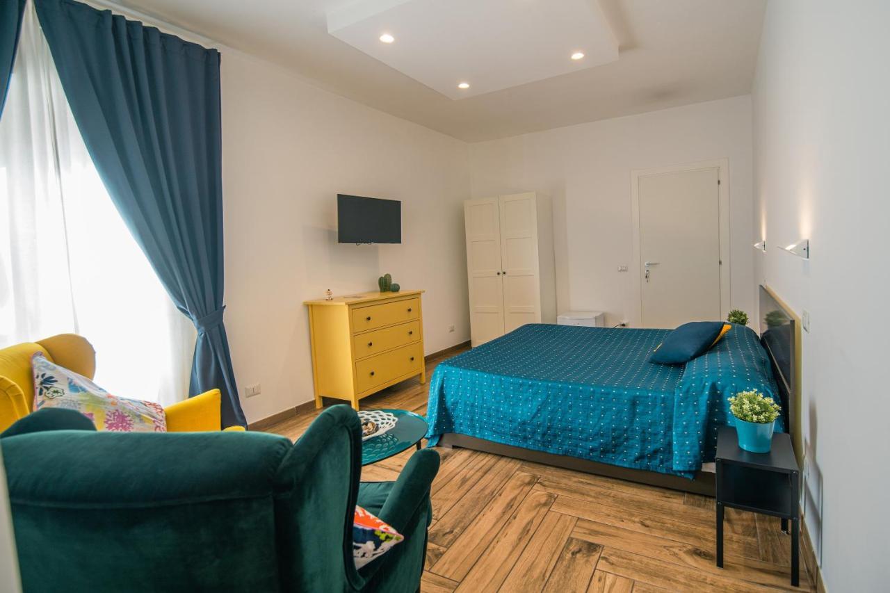 Bed and Breakfast Hub Ferroviario - 12 Posti Letto Per Il Tuo Gruppo A Napoli Con Wifi E Netflix Exteriér fotografie