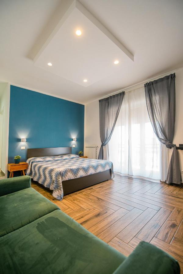 Bed and Breakfast Hub Ferroviario - 12 Posti Letto Per Il Tuo Gruppo A Napoli Con Wifi E Netflix Exteriér fotografie
